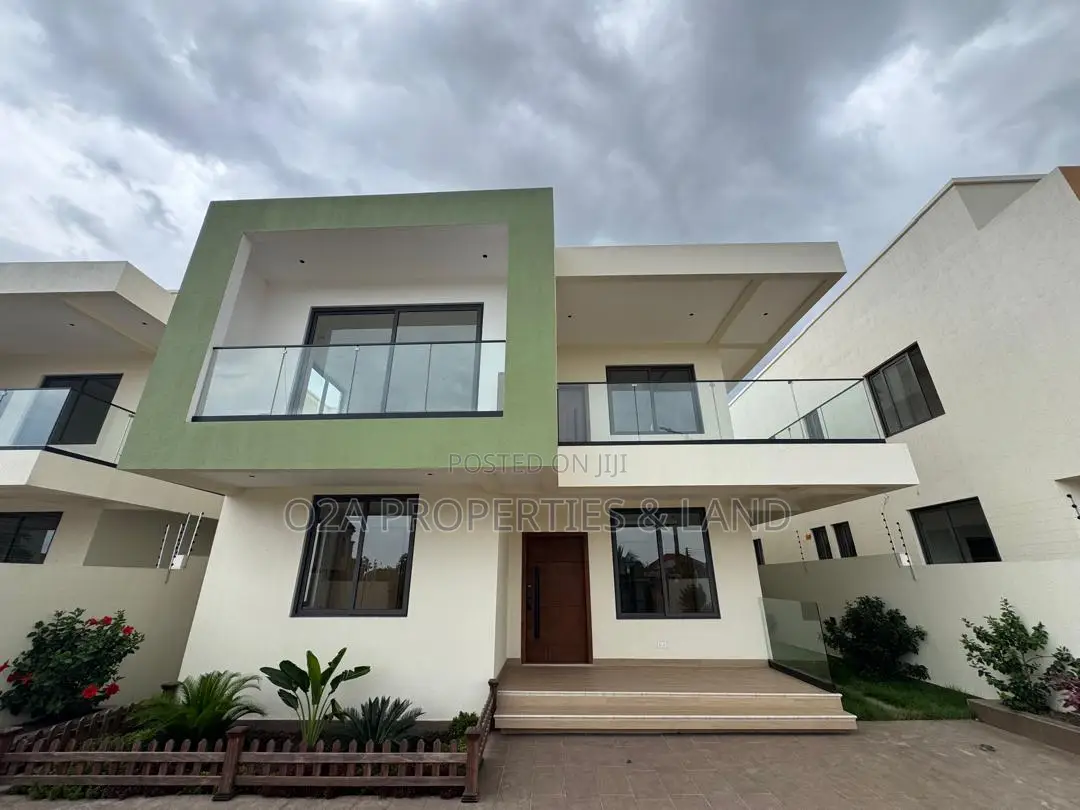 4bdrm House in East Legon, Ability for sale in Ability