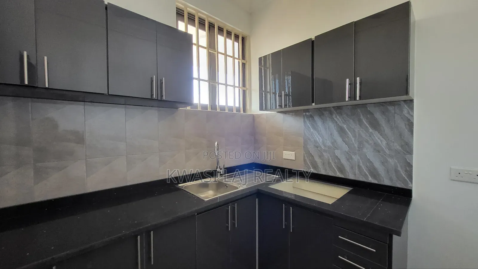 1bdrm Apartment in Mile11, Weija for rent in Weija