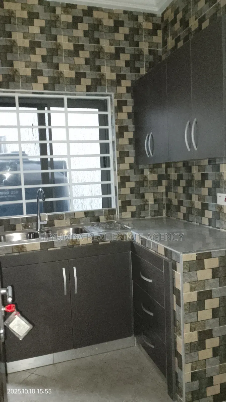 3bdrm Apartment in Tiyumba Real Estate, Haatso for rent in Haatso