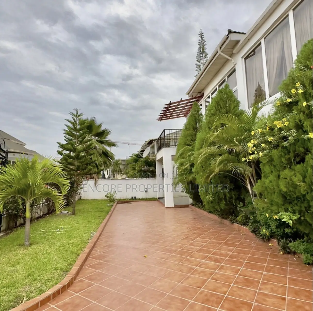 Furnished 6bdrm Mansion in Encore Properties, US Embassy Area for sale in US Embassy Area