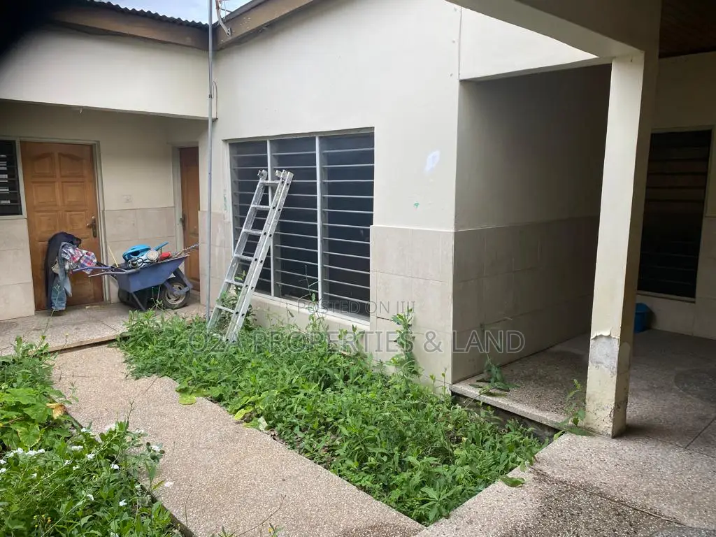 Executive One and Half Plot of Land in Dzorwulu