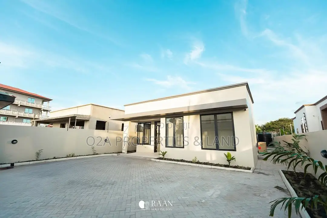 3bdrm House in Tantra Hills, The Mall for sale in The Mall