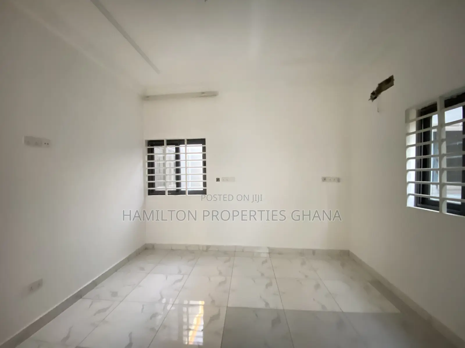 2bdrm Apartment in Botwe School for rent in Ashaley Botwe