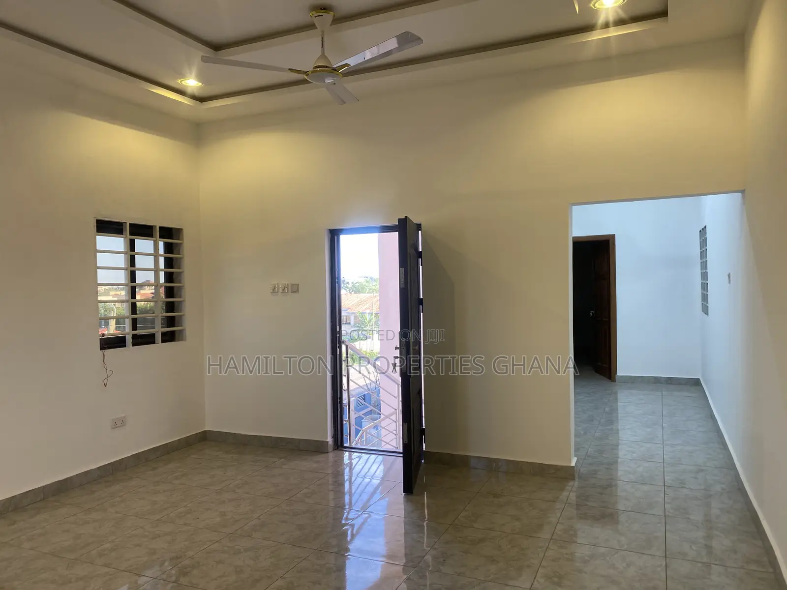 2bdrm Apartment in Botwe School for rent in Ashaley Botwe