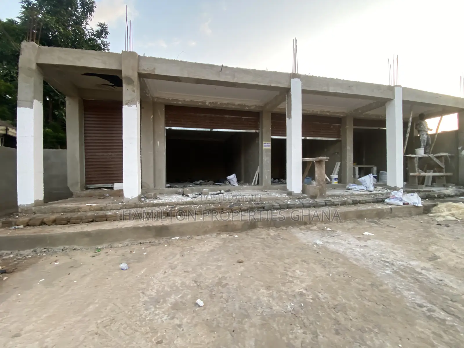 Shop for Rent in Botwe in Ashaley Botwe