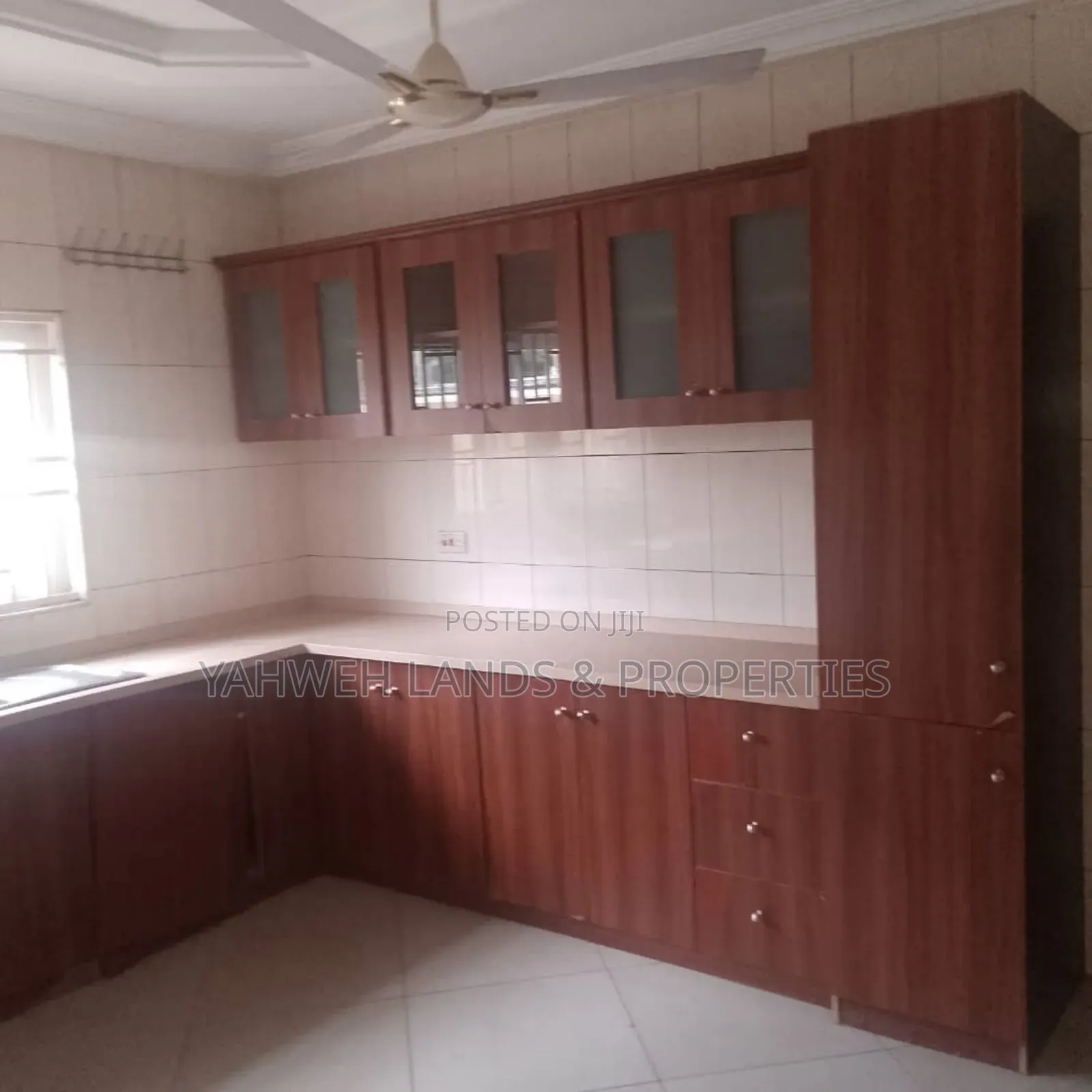 3bdrm House in Spintex for rent in Spintex