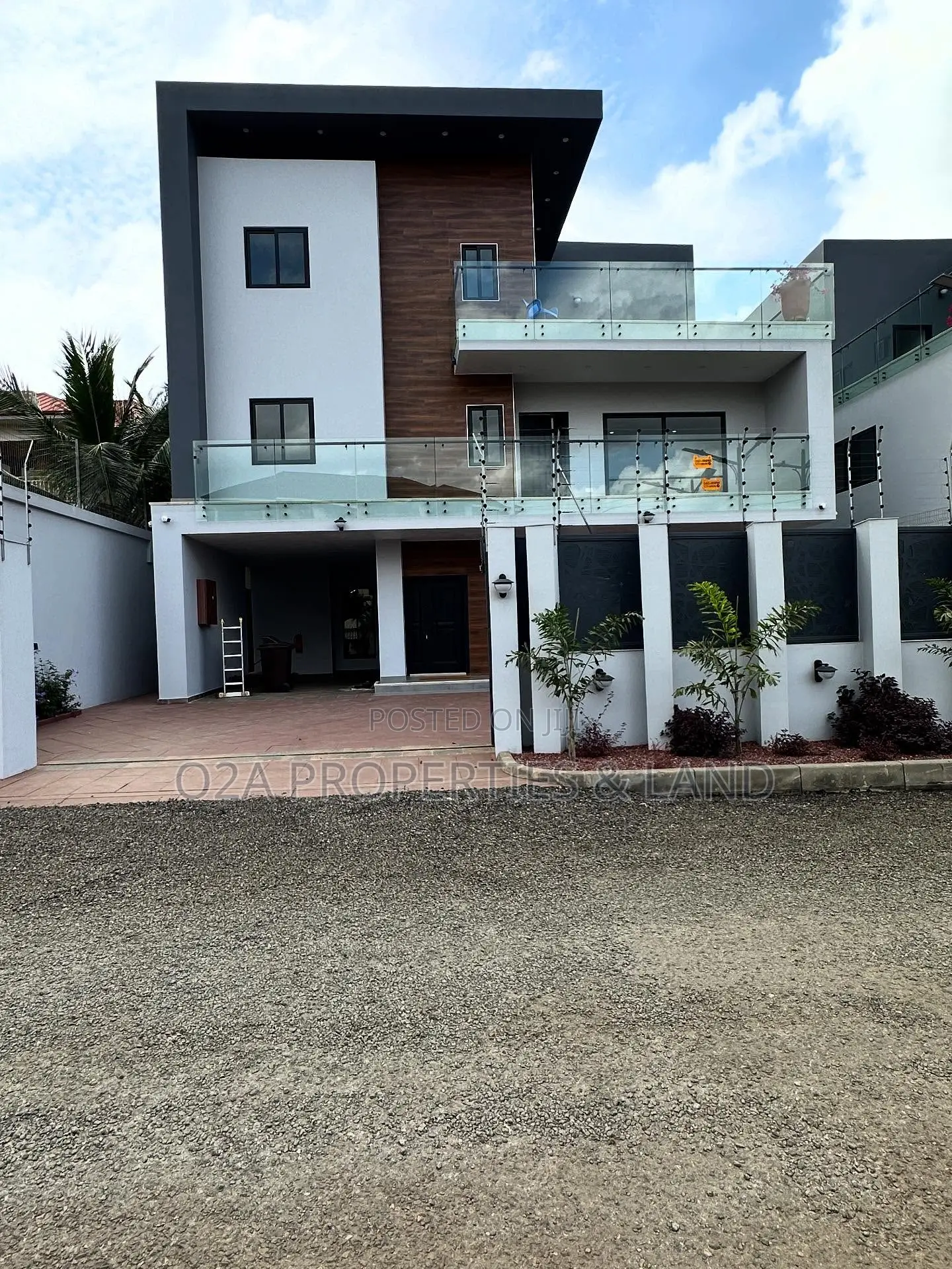 4bdrm House in Adjiringanor, Ability for sale in Ability