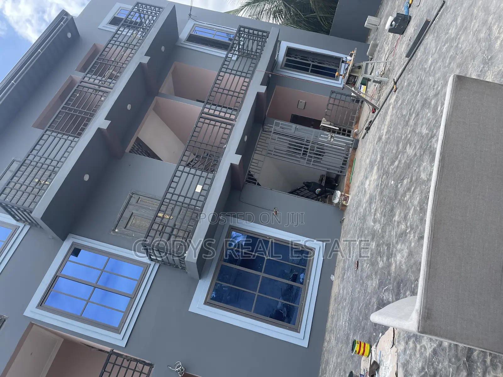 2bdrm Apartment in Obom Road, Kasoa for rent in Kasoa