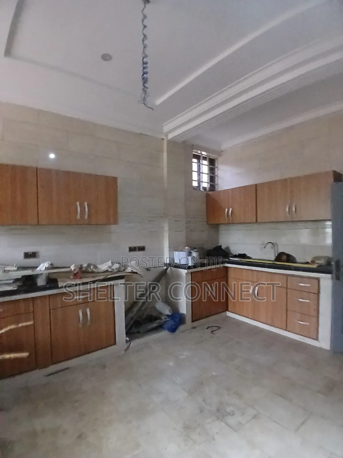 3bdrm Block of Flats in Teiman, Oyarifa for rent in Oyarifa