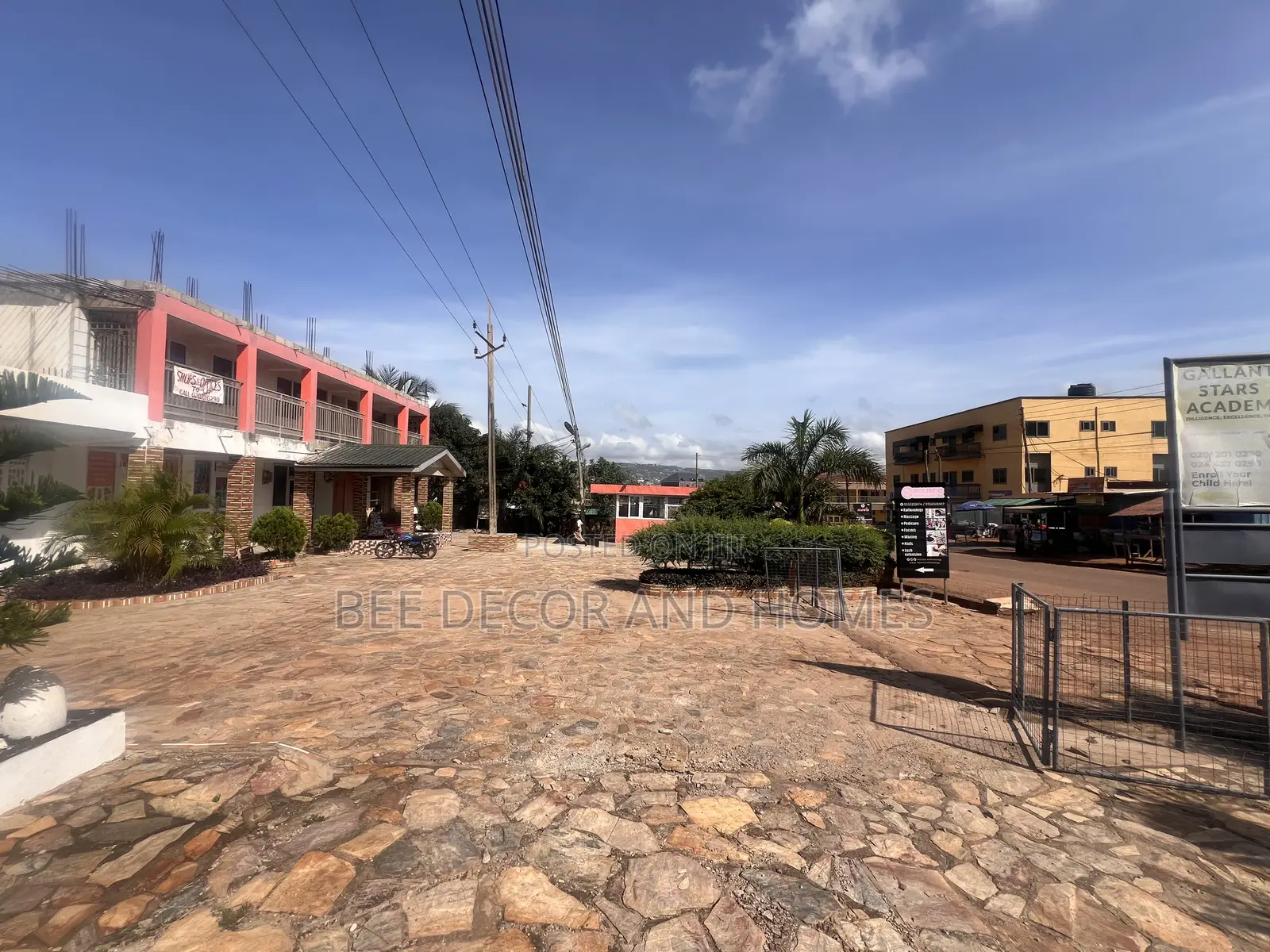 Single Shop to Let in Adenta