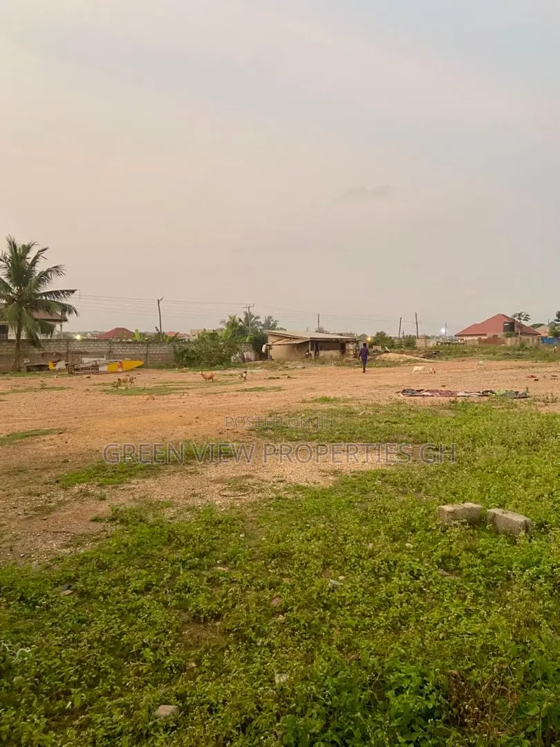 Land for Sale Kasoa Krispo to Obolo Estate, Just by the Roadside. in Kasoa