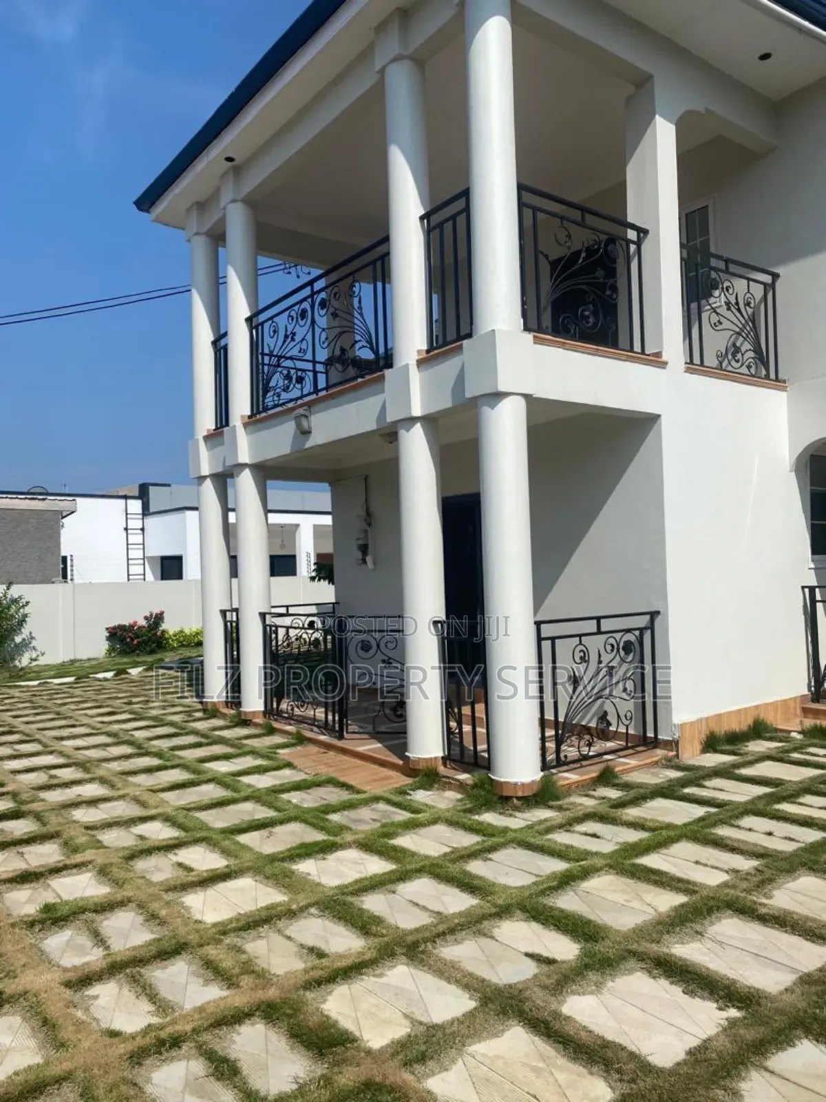 7bdrm House in East Legon Mempeasem, American House for sale in American House