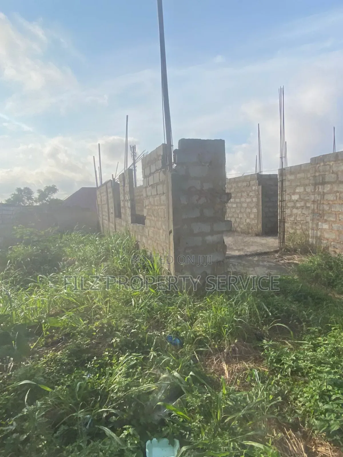 4bdrm House in Ashongman Bank Of, Ashomang Estate for sale in Ashomang Estate