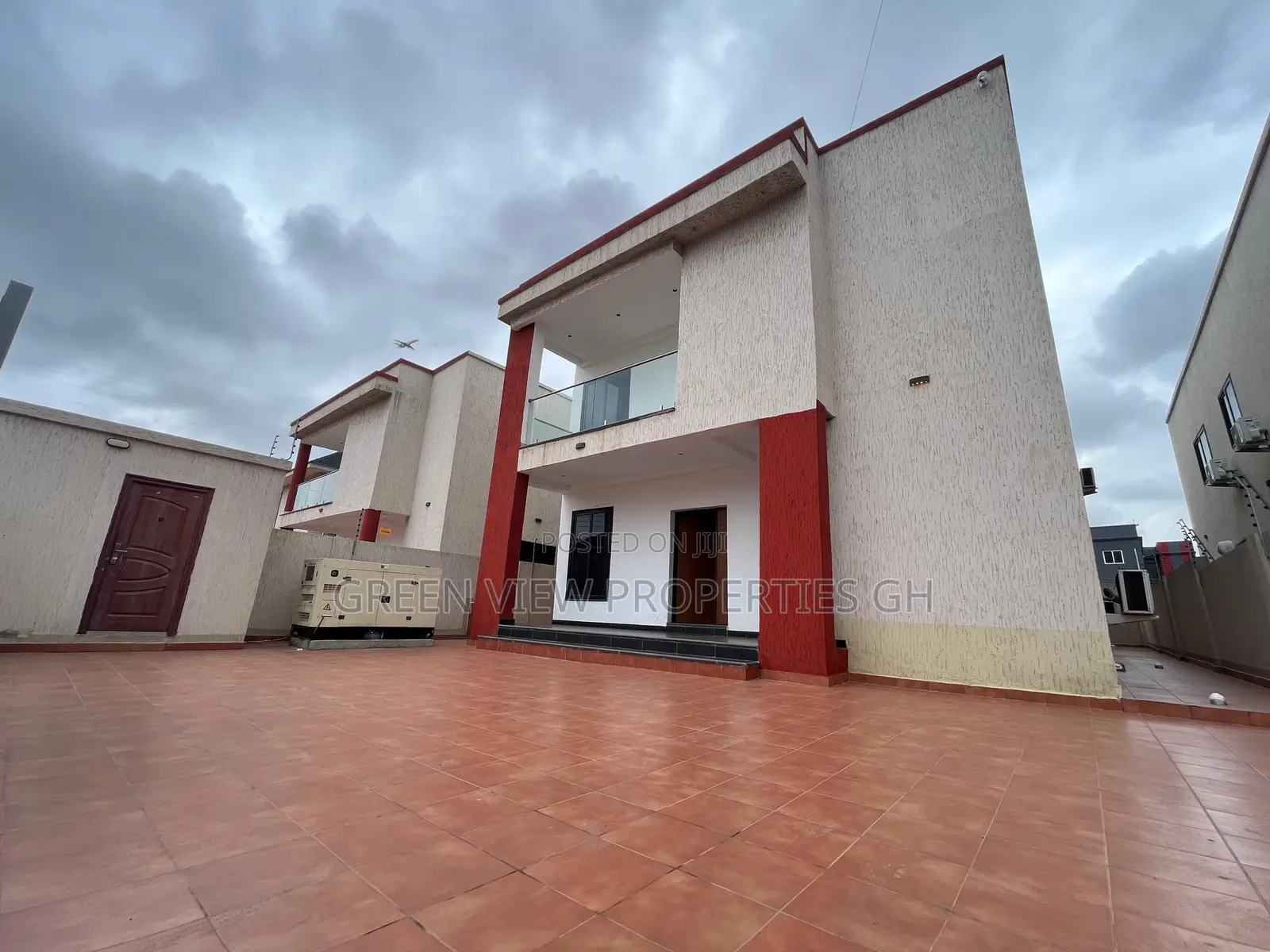 Furnished 4bdrm Duplex in East Legon for rent in East Legon