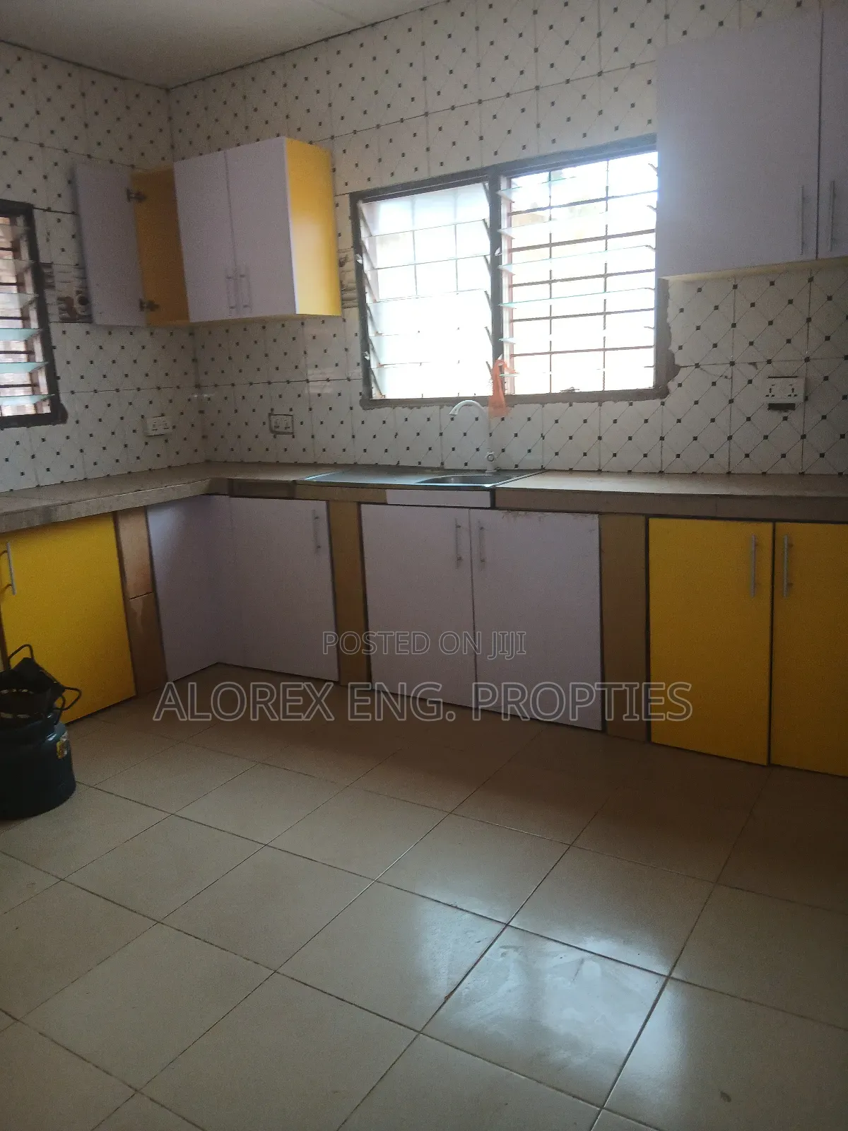 3bdrm Apartment in Ayi Mensa, Oyarifa for rent in Oyarifa