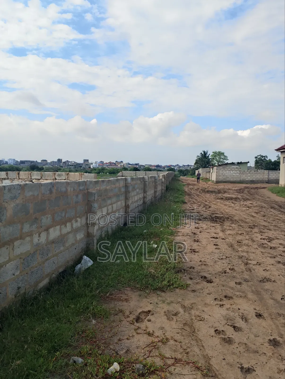 2 Plots for Sale Klagon Behind Nhyiraba Kwajo Plaza Area in Tema Metropolitan