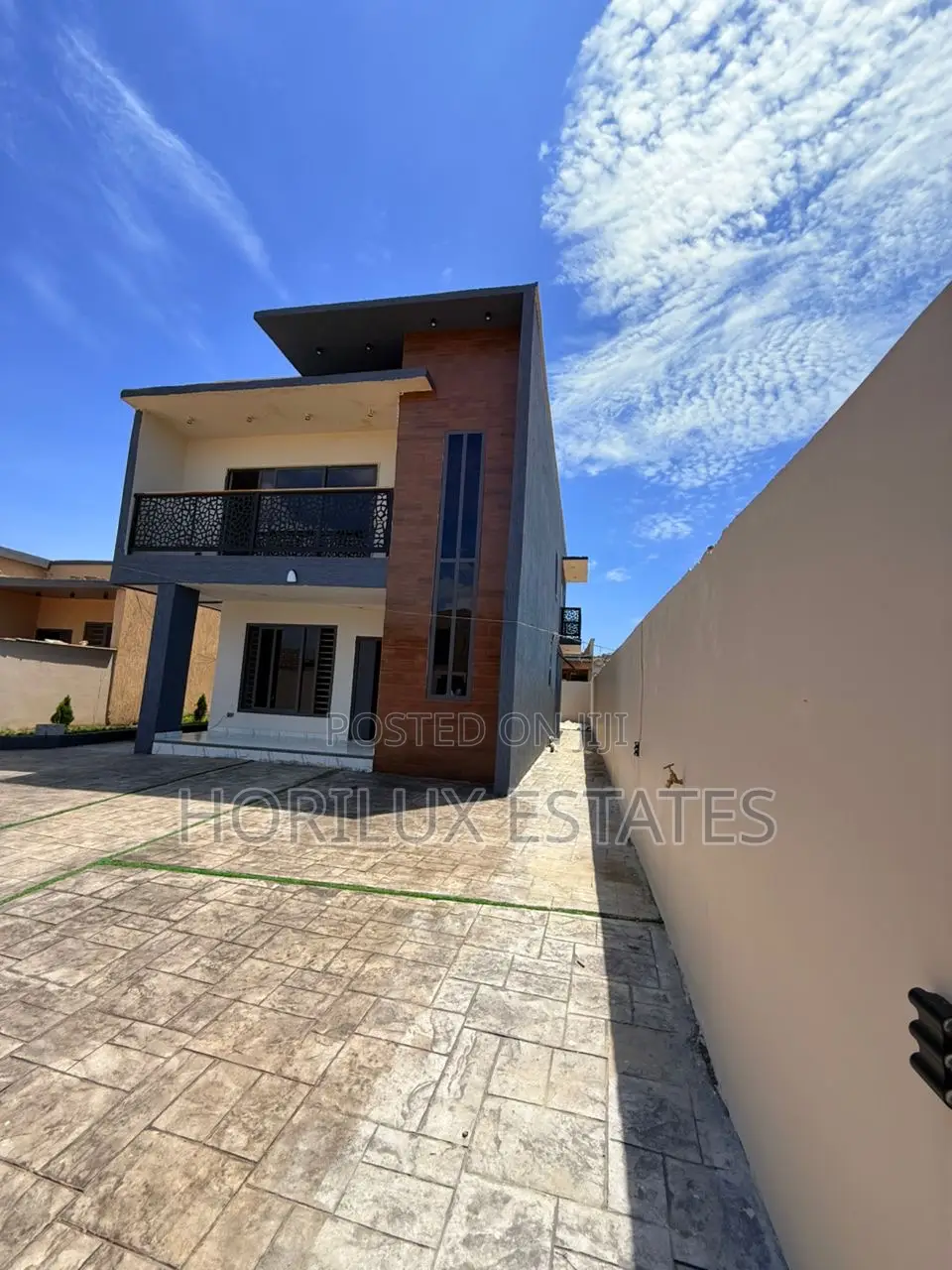 3bdrm House in Horiluxestates, Bortiano for sale in Bortiano