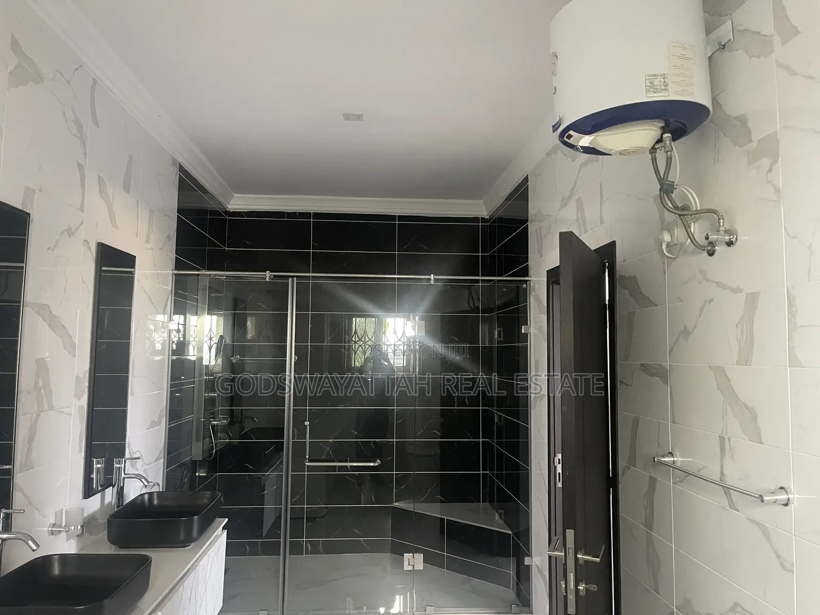 4bdrm House in East Legon, Adjiriganor for rent in Adjiriganor