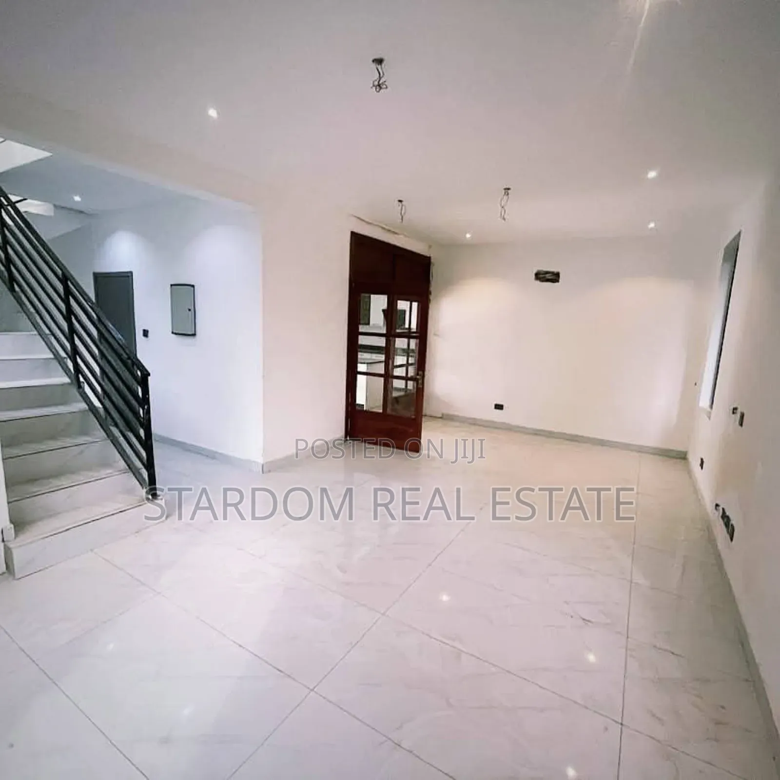 3bdrm Duplex in Haatso Bohye for sale in Haatso