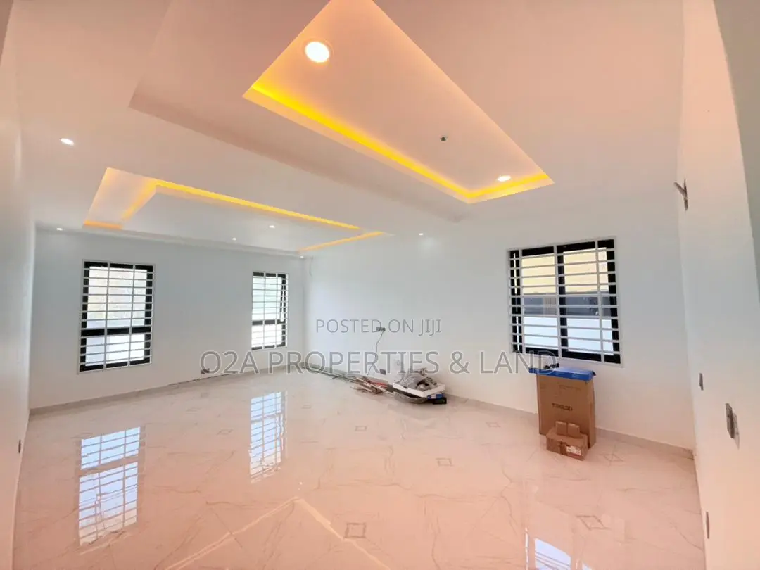 4bdrm House in Sakumono for sale in Sakumono