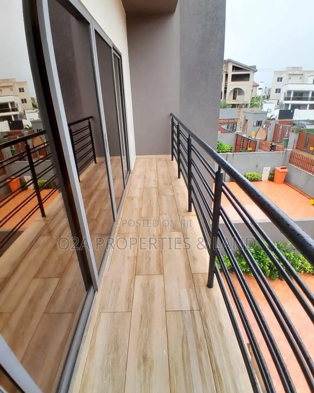 3bdrm Townhouse / Terrace in Adjiringanor, Ability for rent in Ability