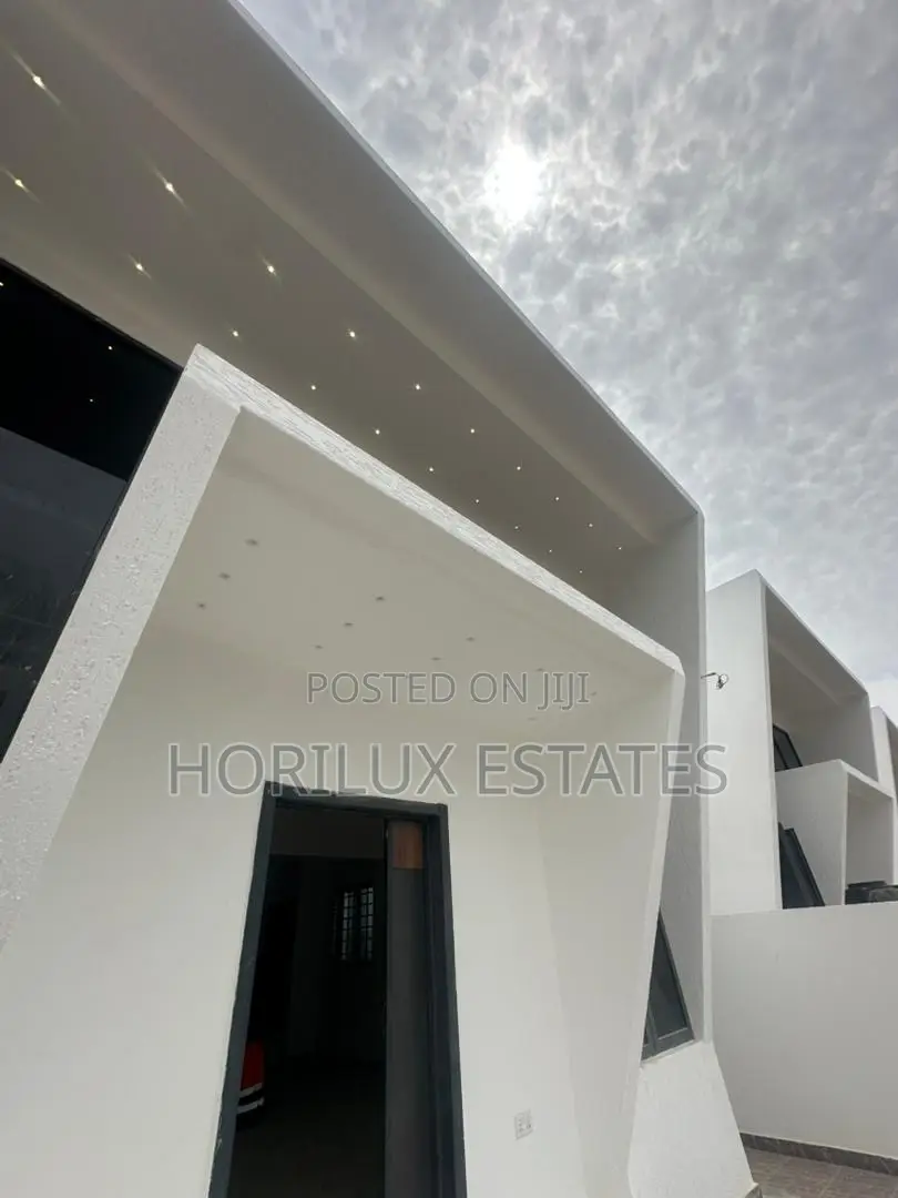 3bdrm House in North Legon for sale in North Legon