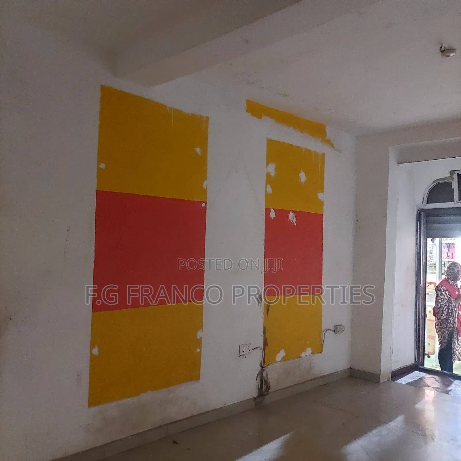 Shop for Rent at Spintex Near Ecobank in Spintex