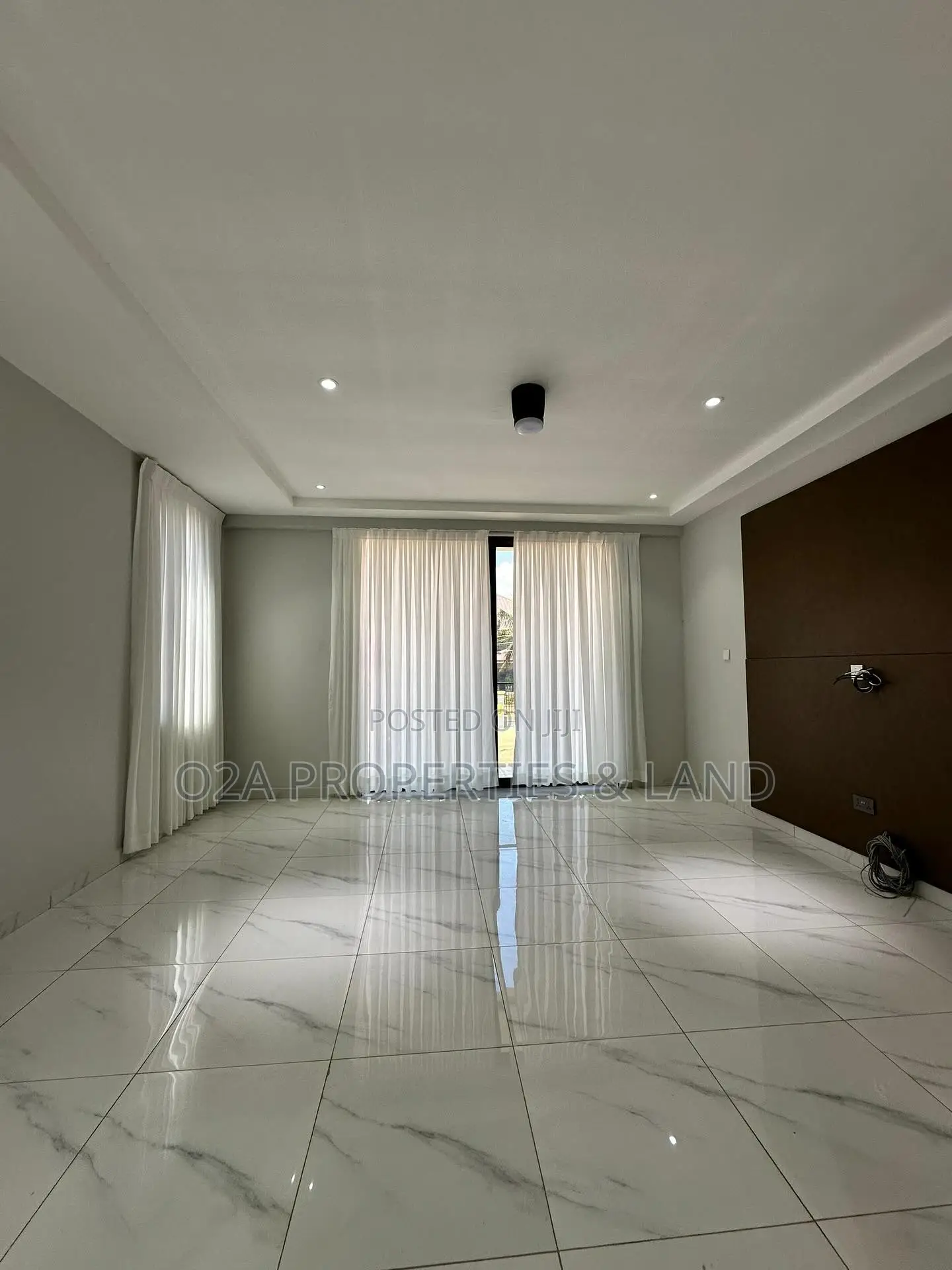 Furnished 3bdrm House in Lakeside Estate for sale in Lake Side Estate