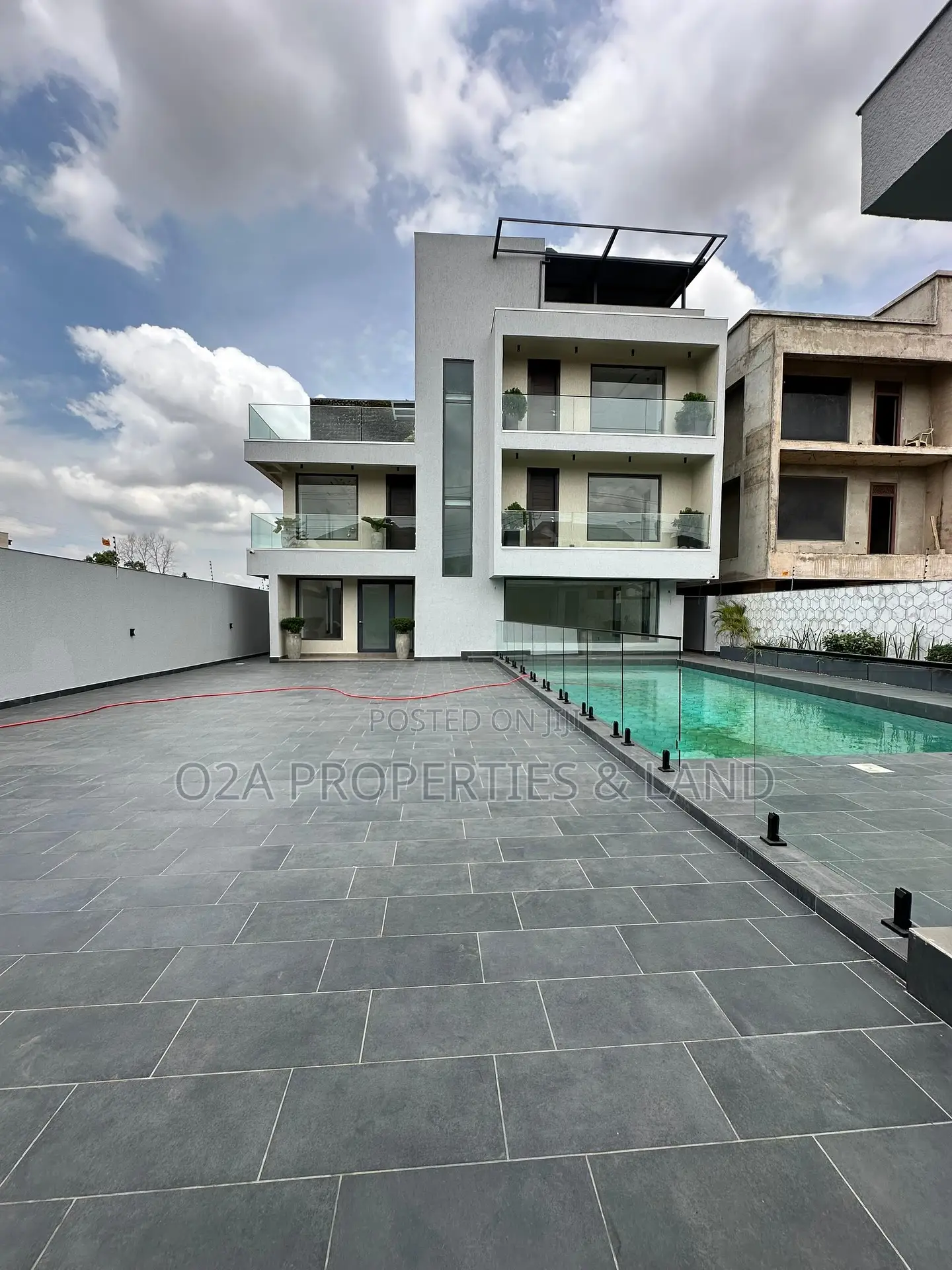 5bdrm House in Adjiringanor, Ability for sale in Ability