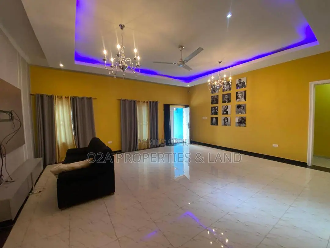 3bdrm Bungalow in Spintex, Baatsona Total for rent in Baatsona Total