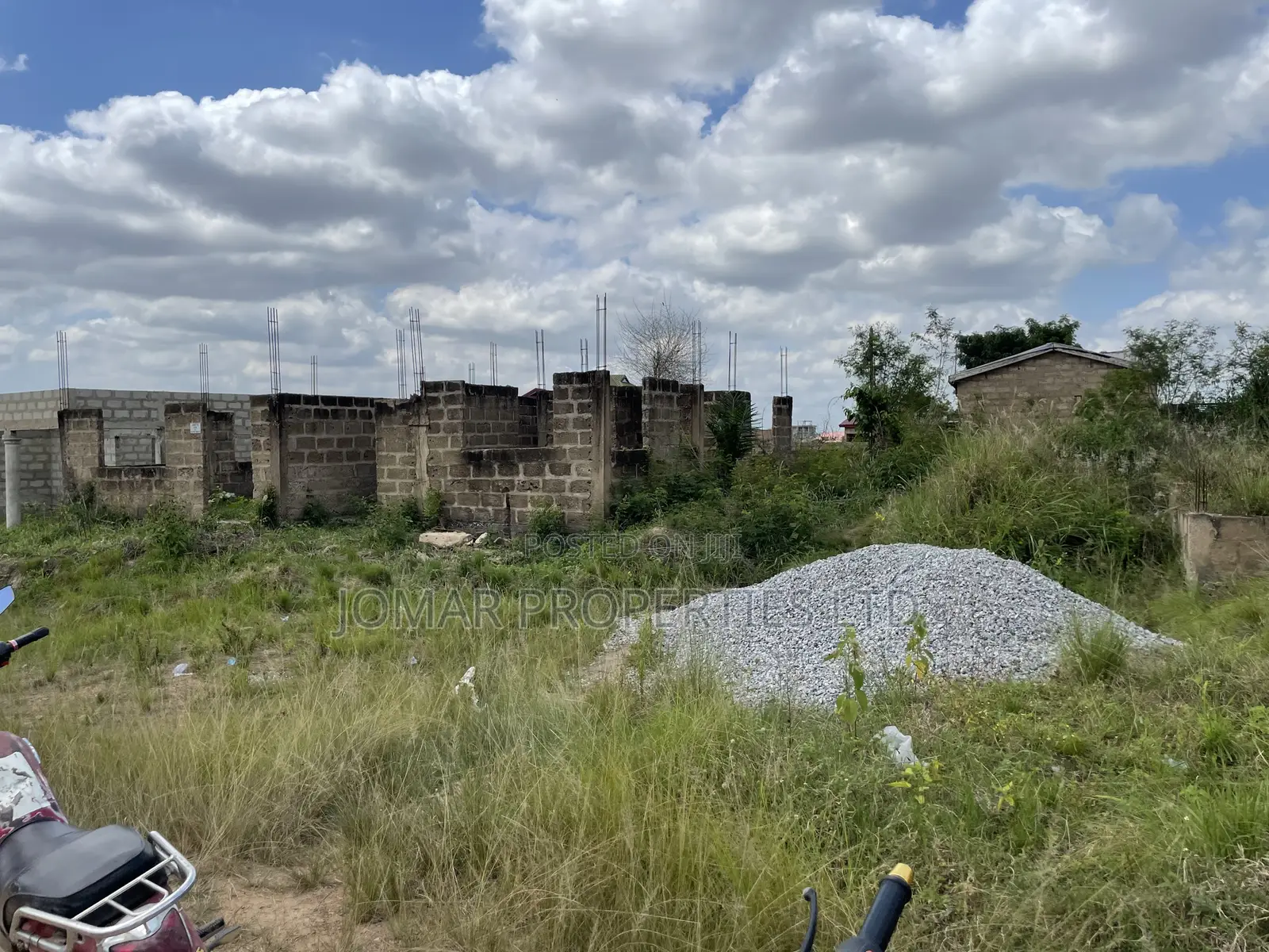 Uncompleted Building for Sale at Ashalaja in Ga South Municipal