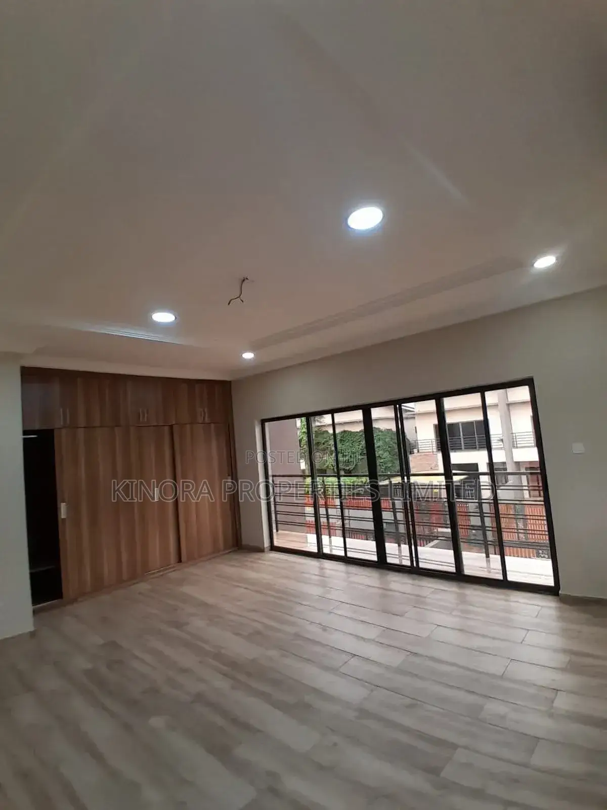 3bdrm Townhouse / Terrace in Adjiganor, Adjiriganor for rent in Adjiriganor