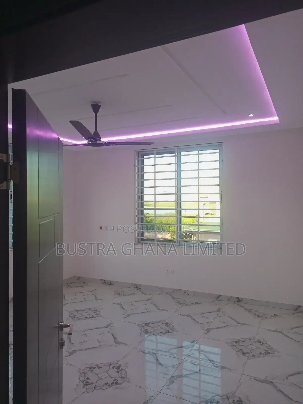 5bdrm Mansion in Sakumono Estate for sale in Sakumono