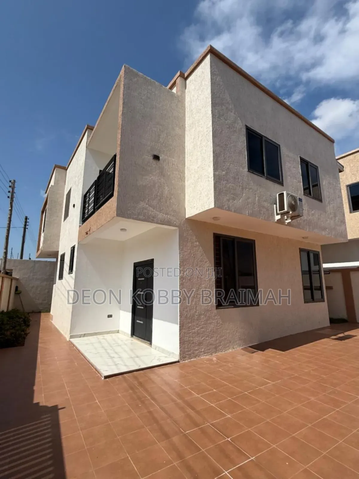 4bdrm Townhouse / Terrace in Right Propertied, Barrier for rent in Barrier