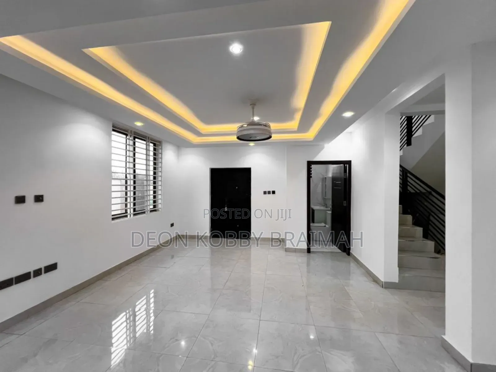 4bdrm Townhouse / Terrace in Right Propertied, Barrier for rent in Barrier