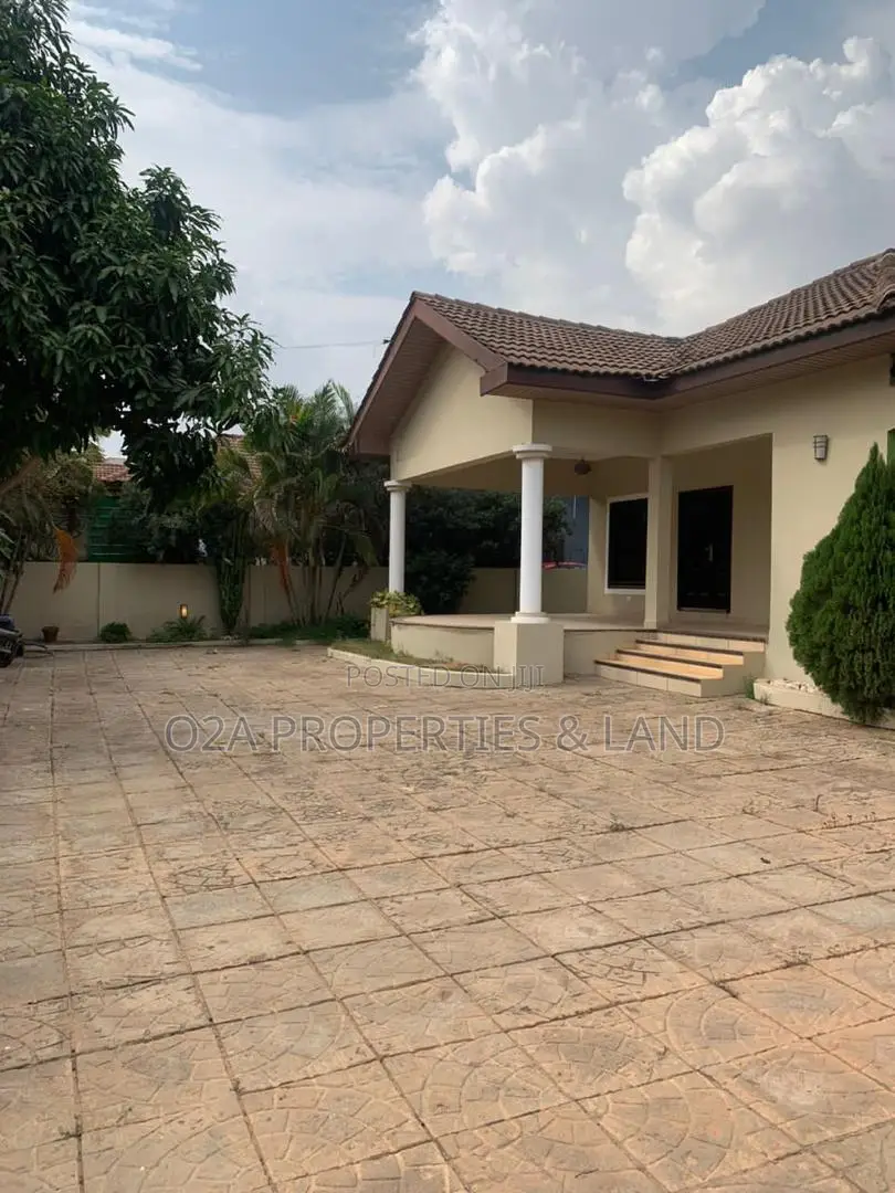 3bdrm House in Adjiringanor, Otano for rent in Otano