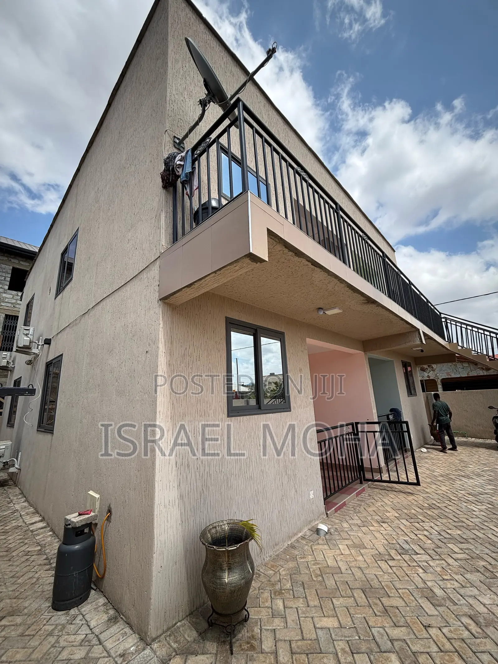 1bdrm Apartment in Last Top, Adenta for rent in Adenta