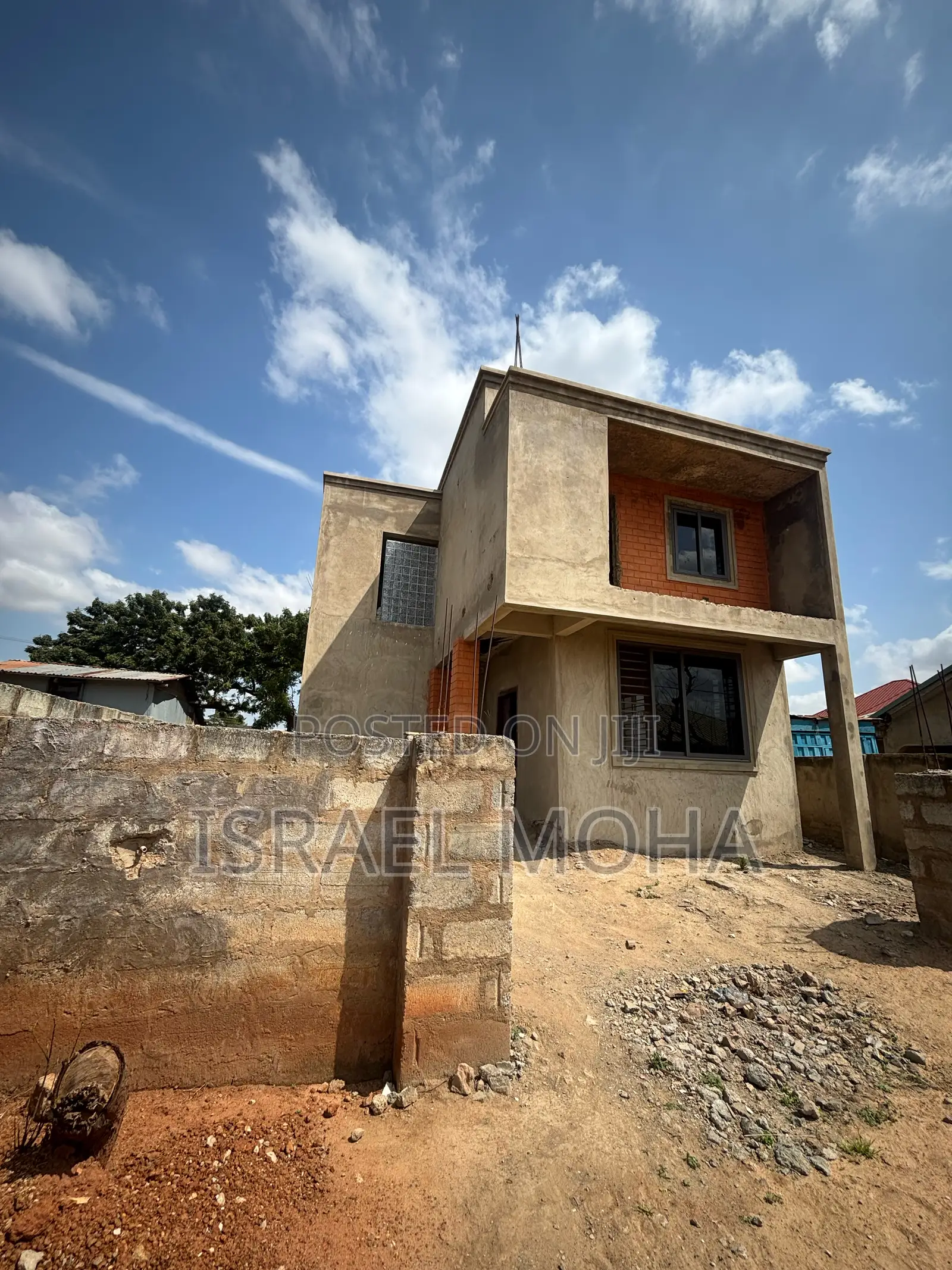 3 Bedroom Duplex House for Sale in Adenta