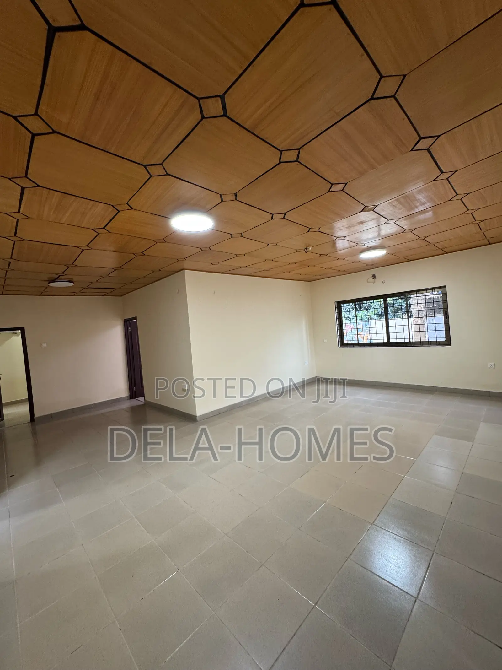 Three-Bedroom Hse for Rent at Adenta  in Frafraha
