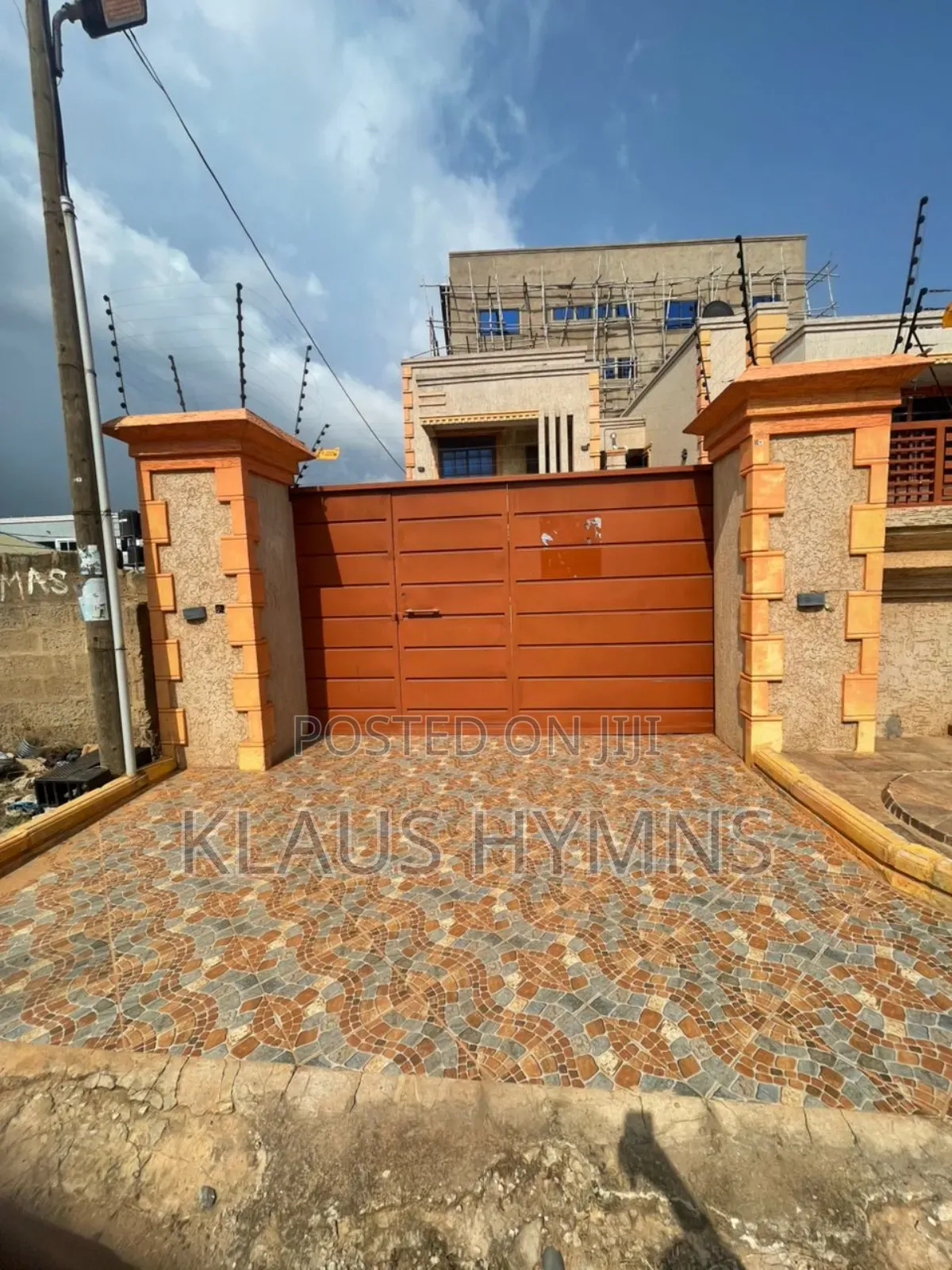 2bdrm House in East Legon Hills, School Junction for rent in School Junction