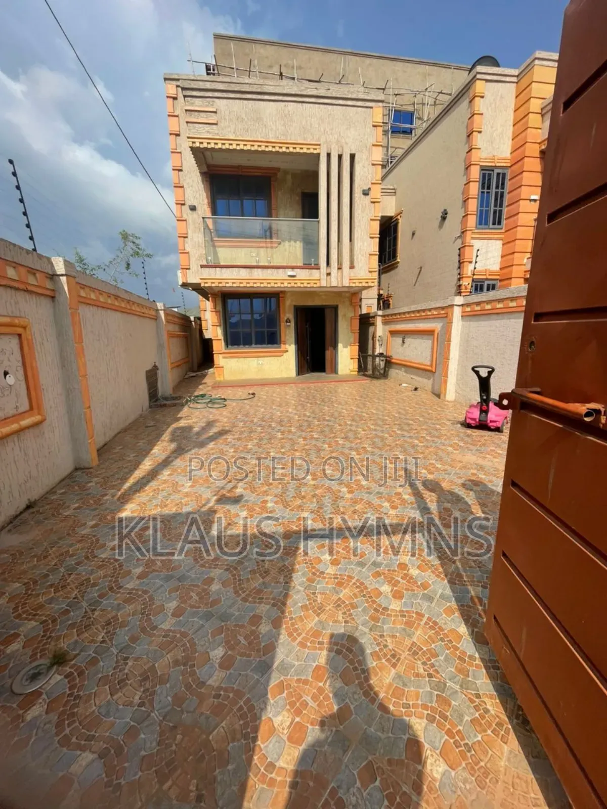2bdrm House in East Legon Hills, School Junction for rent in School Junction