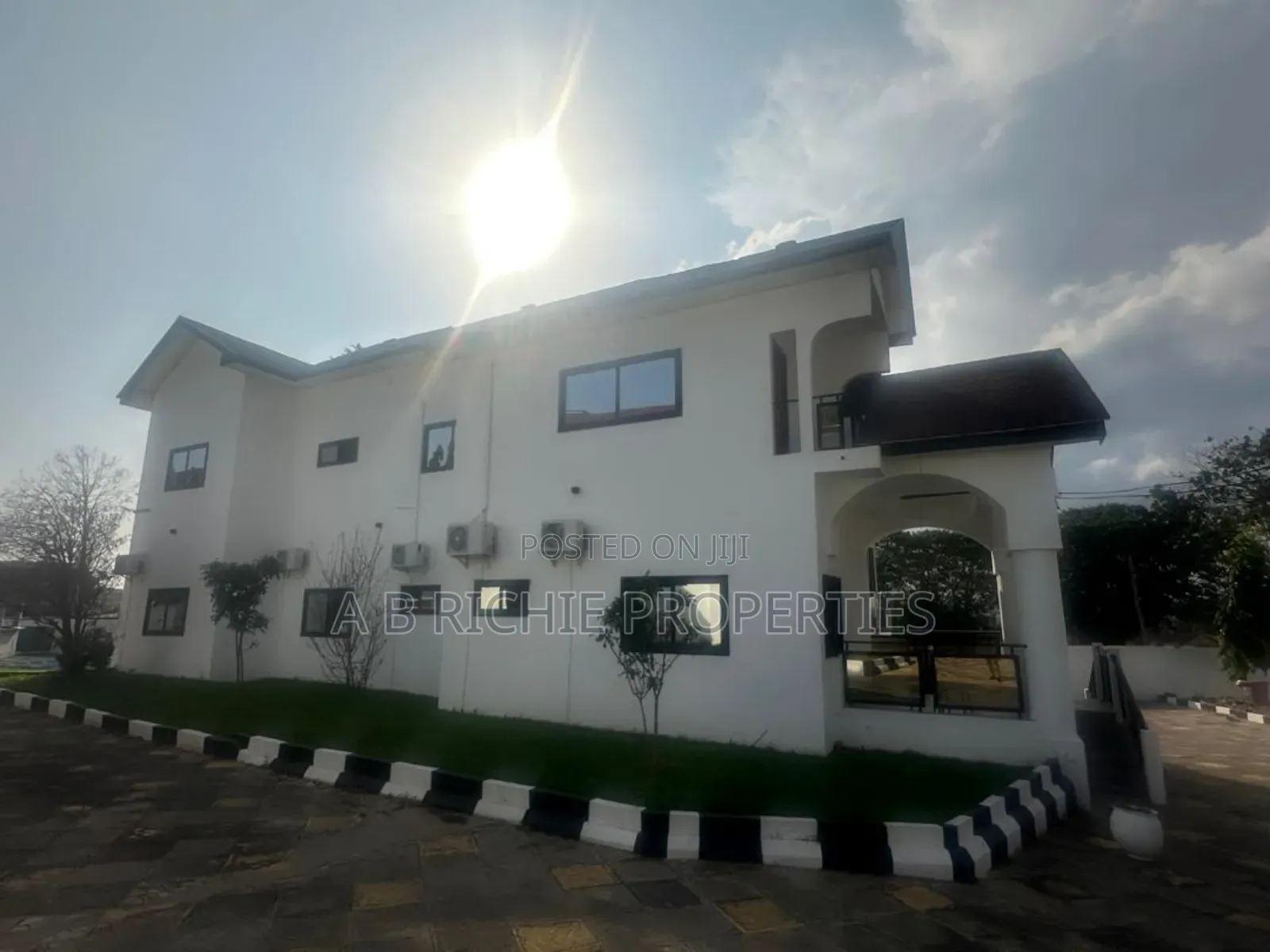 6bdrm House in Ab Richie Properties, Airport Residential Area for rent in Airport Residential Area