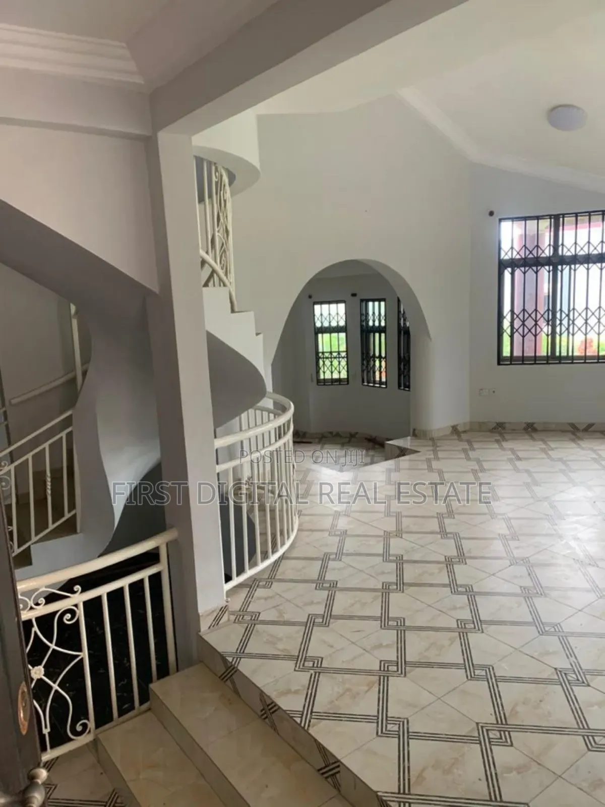 5bdrm Duplex in First Digital Real, Kasoa for rent in Kasoa