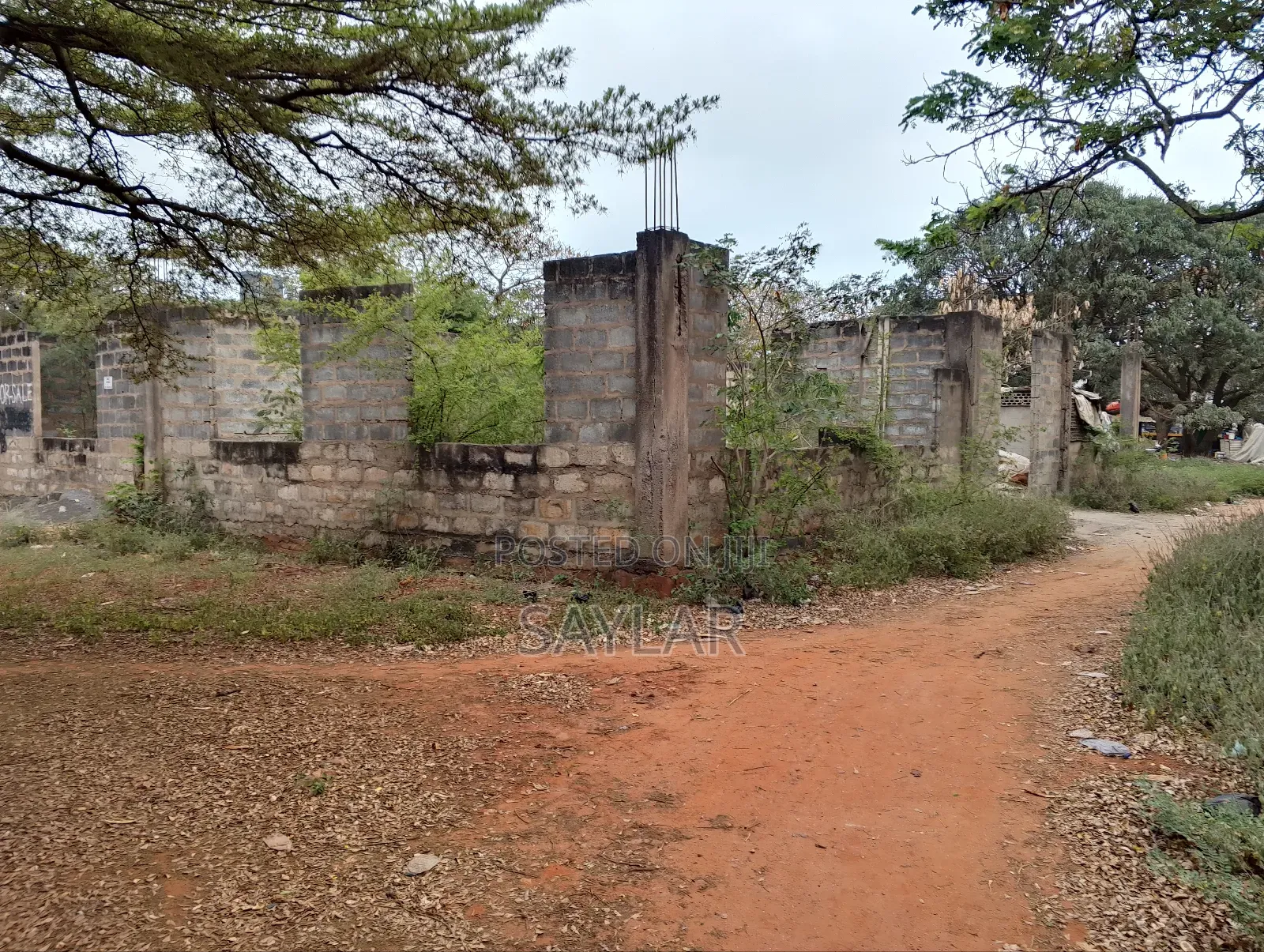 1 Acre Lentil Reach Building Uncompleted Structure for Sale Comm2 in Tema Metropolitan