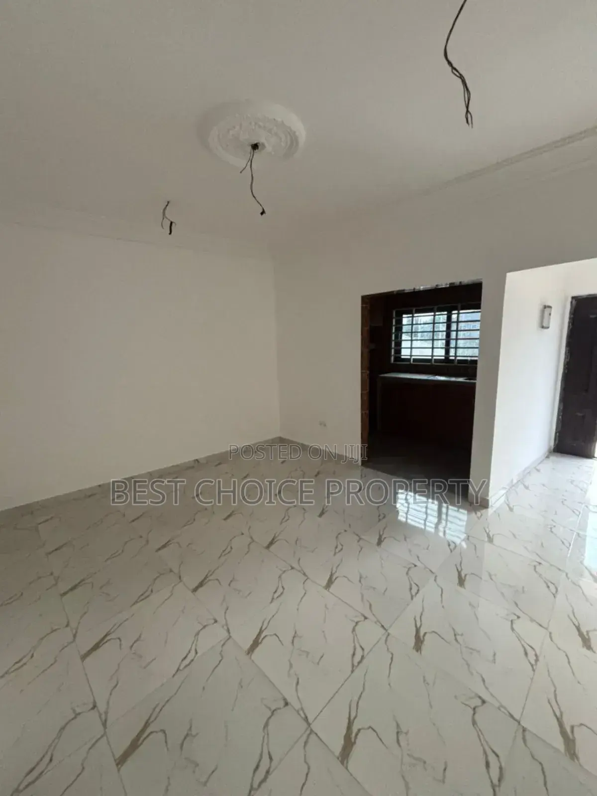 Cchamber and Hall Sc for Rent at Adenta Commandos in Commandos