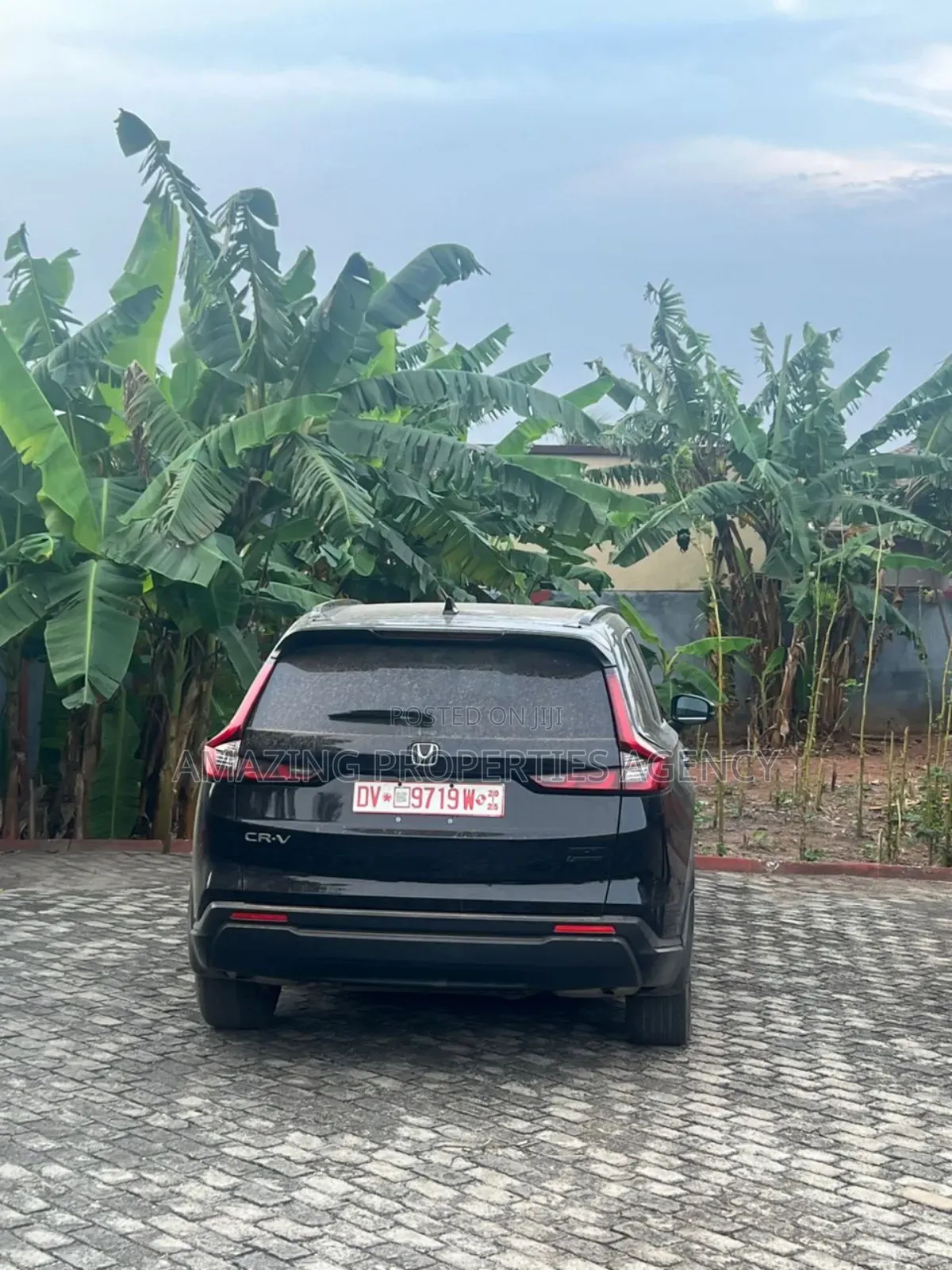 90x100 Land With 4 Bedrooms in Teshie-Nungua Estates