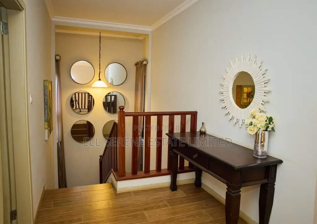 5bdrm House in Pgl Estate, Kumasi Metropolitan for sale in Kumasi Metropolitan