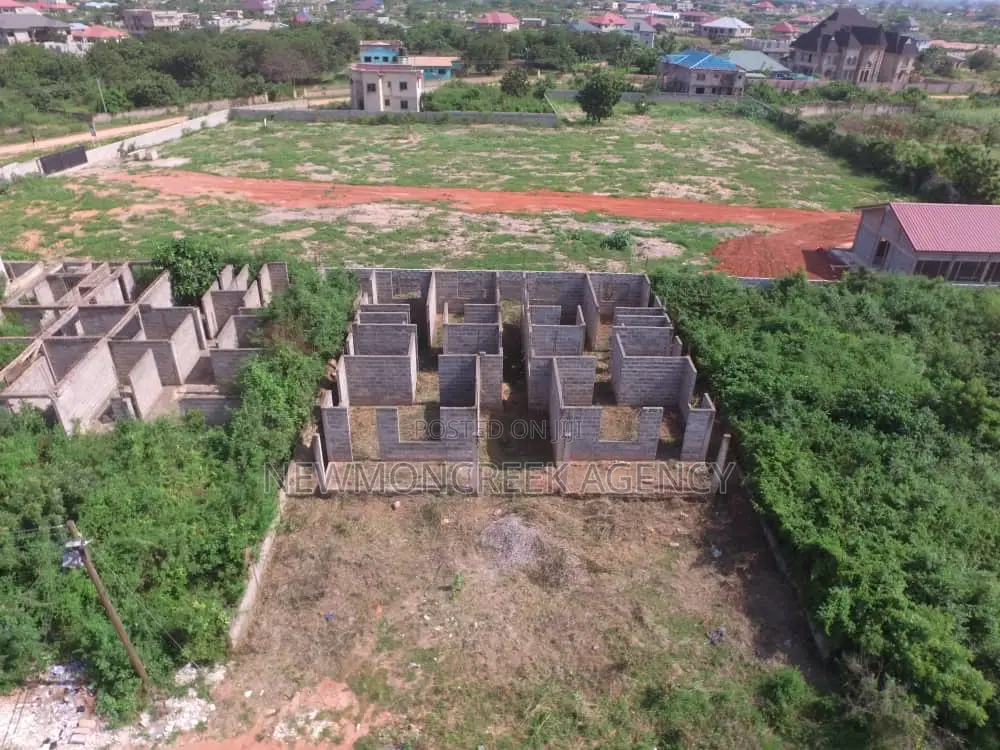 2bdrm Apartment in Oyibi,Sasabi, Accra Metropolitan for sale in Accra Metropolitan