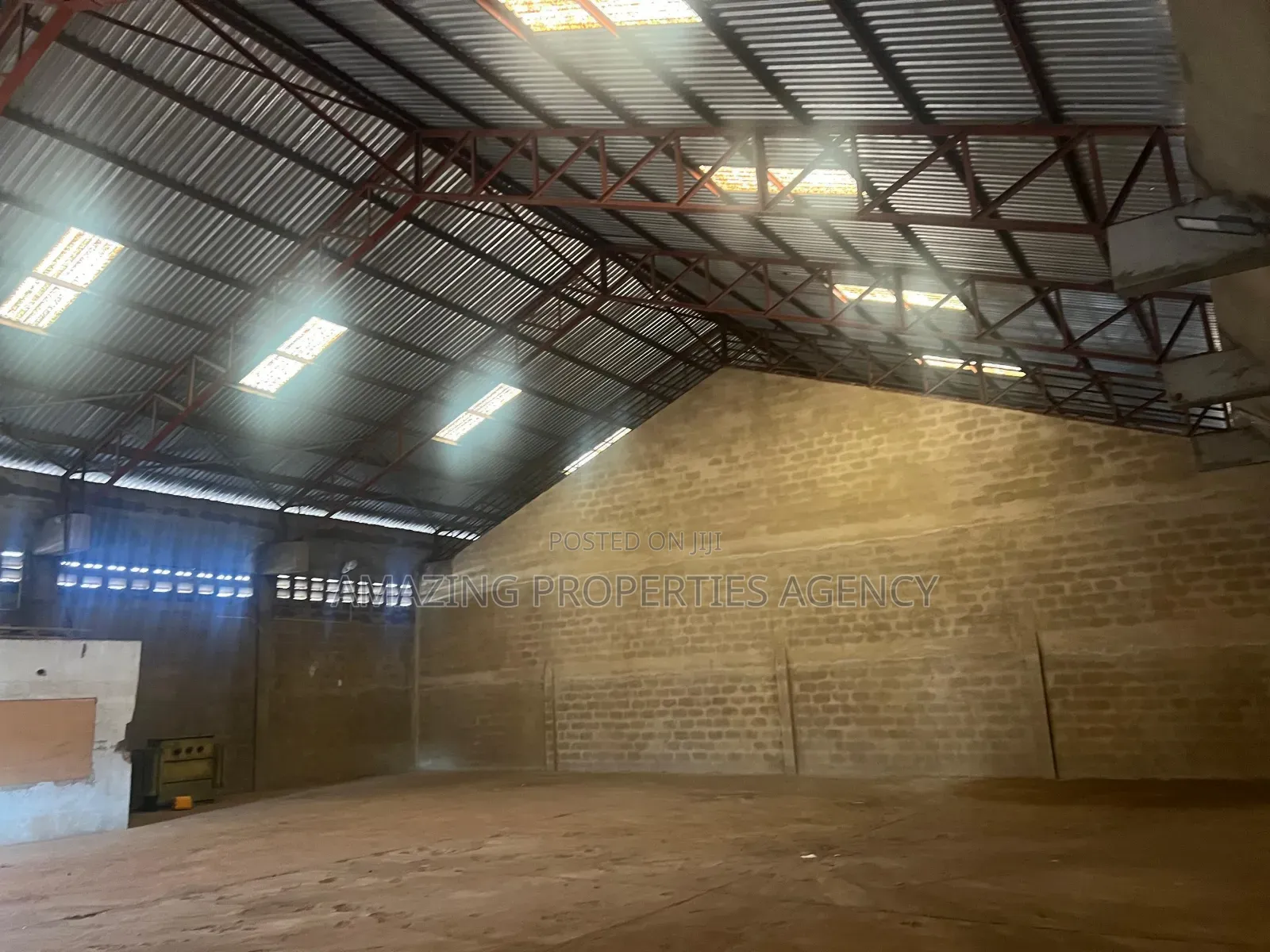 For Sale Werehouse Tema Industral Area Is 2.37 Acres 2400 Meters in Tema Metropolitan