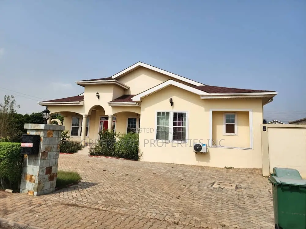 4bdrm House in C25 Royal Palm, Tema Metropolitan for sale in Tema Metropolitan